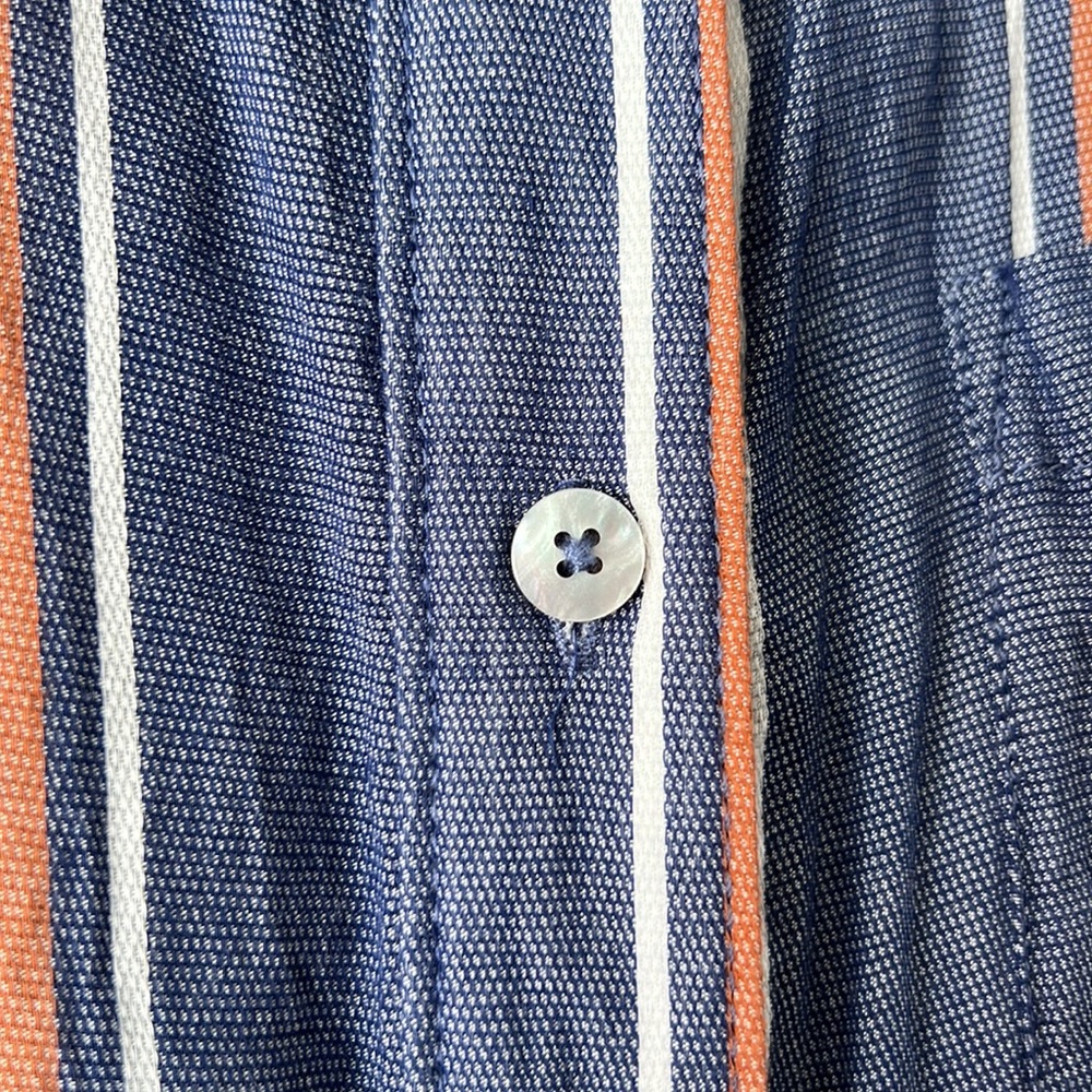 Universal Thread Button Down - Picture 2 of 4